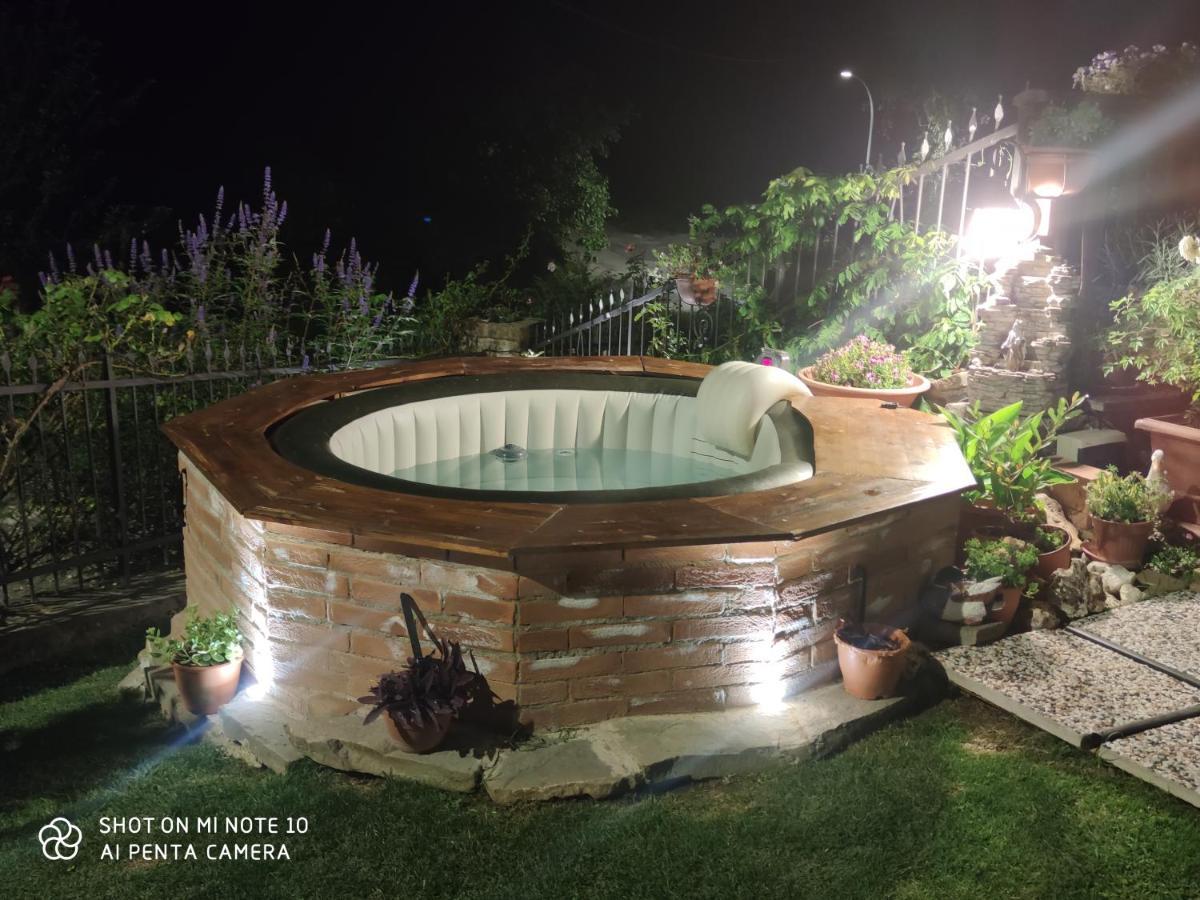 Beb Villa Sorriso San Benedetto Val di Sambro Eksteriør billede
